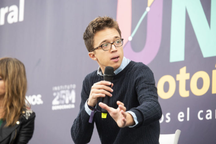 Errejón denuncia la violencia machista