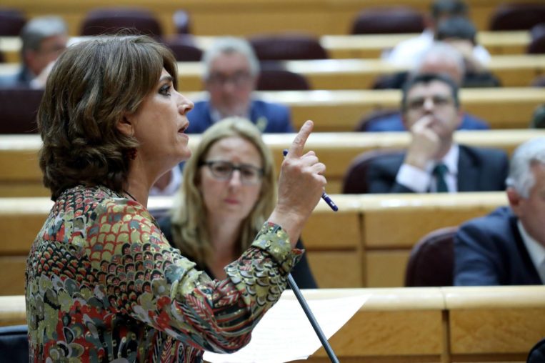 El Congreso exige la “inmediata dimisión” de la ministra de Justicia