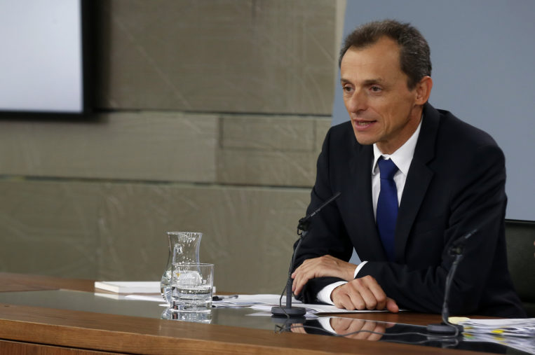 La polémica del chalet no hace mella en Duque: sigue como el ministro mejor valorado