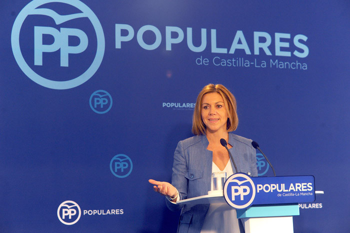 Cospedal se aferra al escaño ante el temor a ser denunciada por los audios de MONCLOA.COM