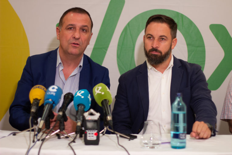 Así explica VOX por qué quiere acabar con las 17 autonomías