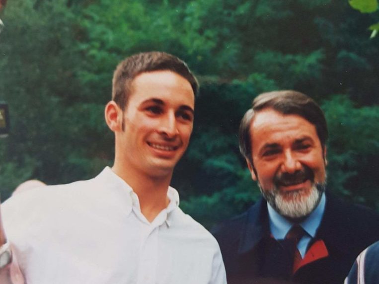 ¿Cuánto mide Santiago Abascal? - Estatura real: 1,80 Abascal-y-Jaime
