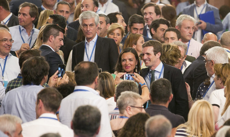 El PP mira al 26-M: las armas de Casado para evitar el ‘sorpasso’ de C’s