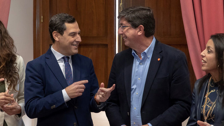 Moreno no imagina a Vox "votando con PSOE y Podemos" contra el Presupuesto andaluz 1 Moncloa Moreno vox presupuesto andaluz