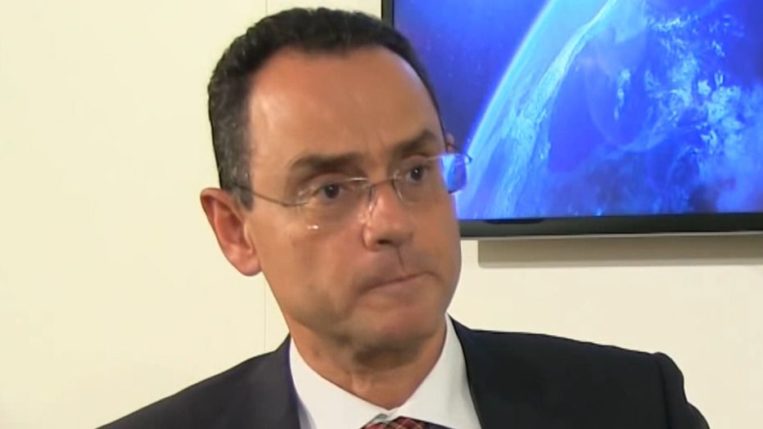 Un diputado británico denuncia la injerencia de su país en la democracia española