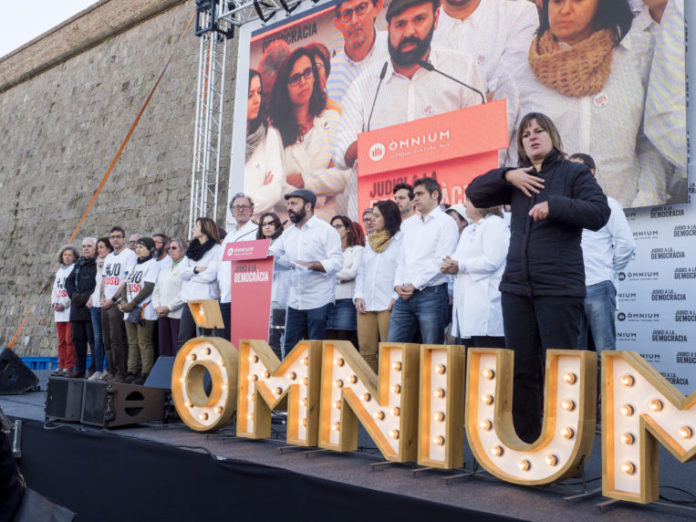 Omnium multa