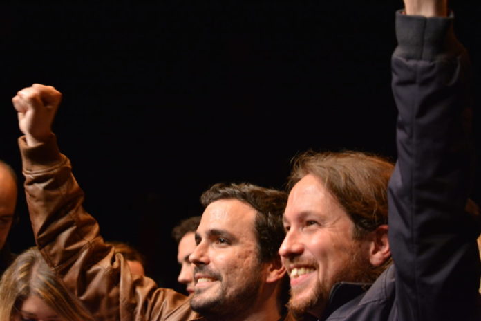 Alberto Garzón (IU) y Pablo Iglesias (Podemos)