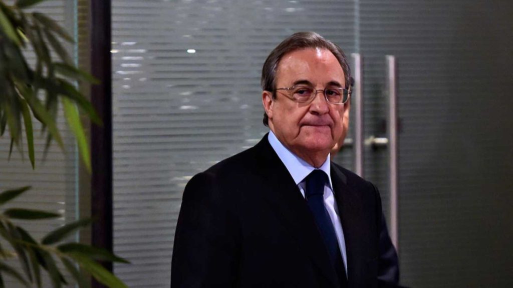 Abel Caballero salva el penúltimo escollo para renovar su poder en Vigo 5 Moncloa Abel Caballero