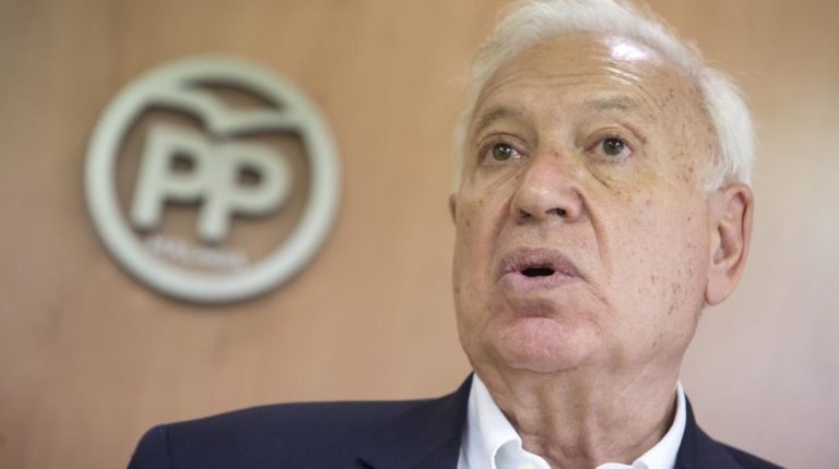 Margallo guarda sus ‘Memorias de un heterodoxo’ para después de las elecciones