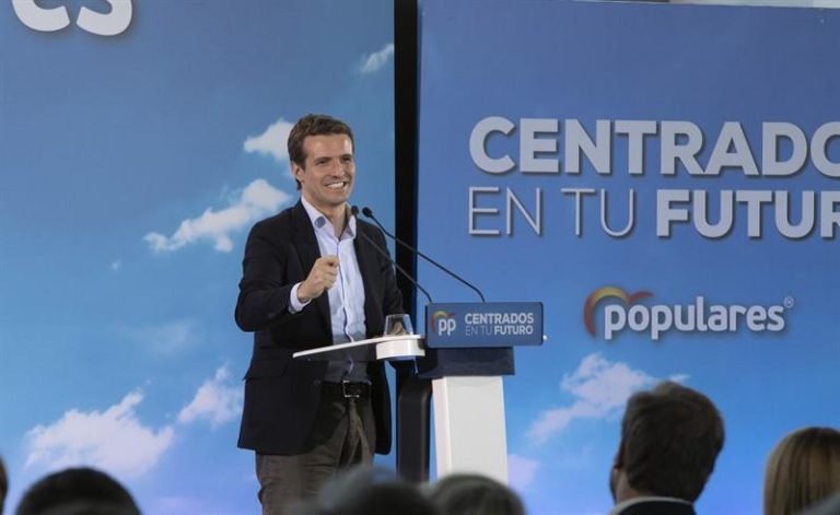 Casado olvida el fracaso del PP: propone a Ana Pastor para presidir el Congreso