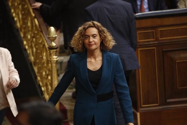 Así es la vida política y personal de Meritxell Batet