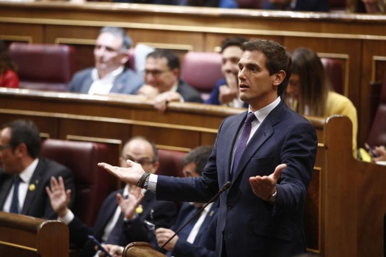 Sánchez se moja antes del 26M: los guiños del PSOE al independentismo