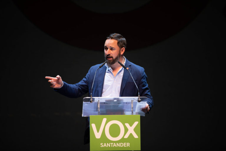 Vox ya no gana por goleada en internet al resto de partidos