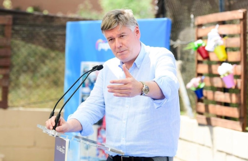 Traición, esperpento, burda maniobra: las reacciones al acuerdo entre PSOE y Geroa Bai 7 Moncloa lopez isturiz pp