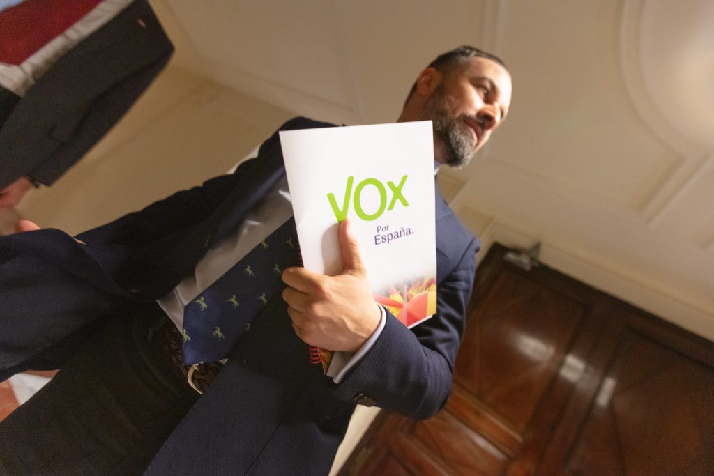 La larga sombra de Iván Espinosa de los Monteros ensombrece a Abascal 1 Moncloa Iván Espinosa