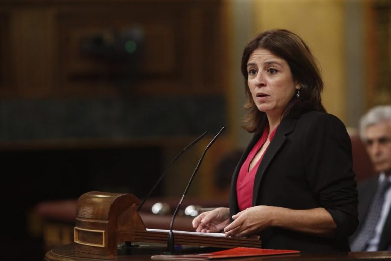 El PSOE pide «racionalidad» a Podemos y le cita a otra reunión