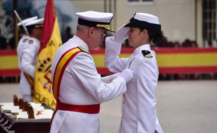 La Defensa española se arma con valor femenino 3 Moncloa Defensa