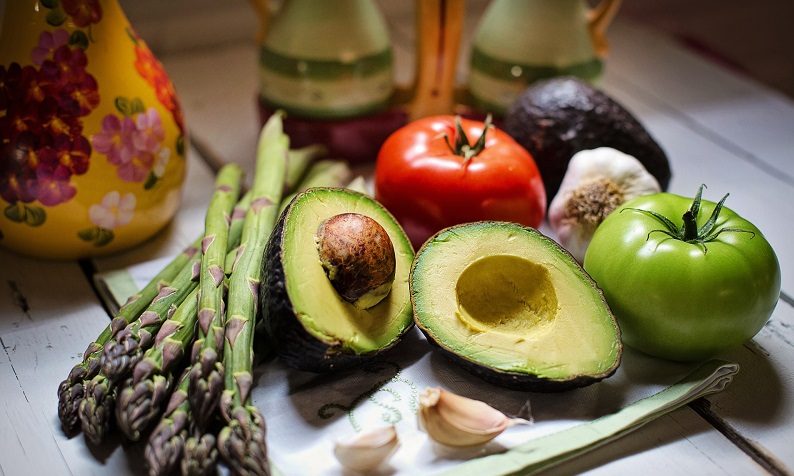 Así es la dieta antiinflamatoria que promete evitar la diabetes 1 Moncloa ¿Cuáles son los beneficios de esta dieta?
