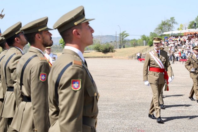 Las otras visitas del rey a instalaciones militares sin los incidentes de Talarn 2 Moncloa Rey