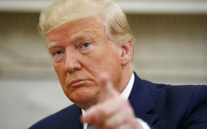La última ocurrencia de Donald Trump: desinfectante en los pulmones