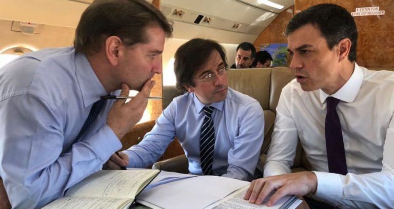 Albares, el asesor de Sánchez candidato a ministro de Exteriores