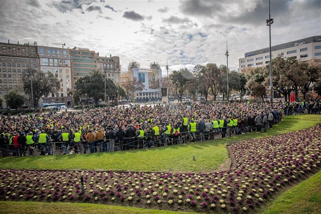 Los taxistas catalanes plantean liderar la Huelga Mundial por el Clima