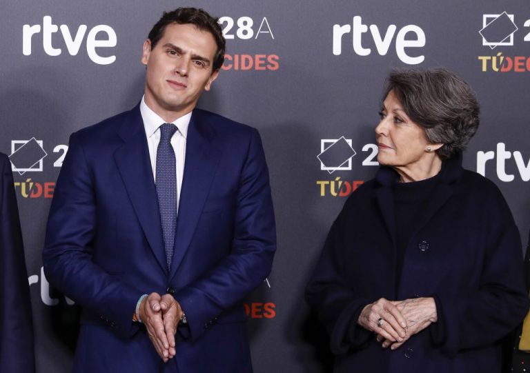 Ciudadanos estalla contra el veto de RTVE a un debate Sánchez-Rivera