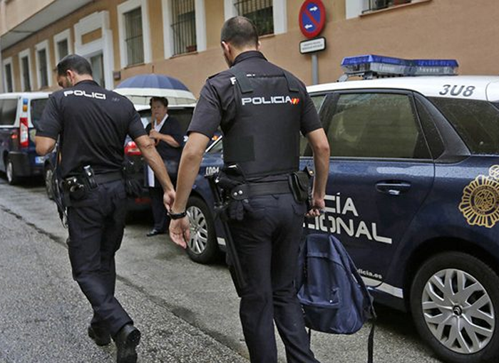 Detenido en Barcelona un miembro de la organización criminal 'Los Pupis'