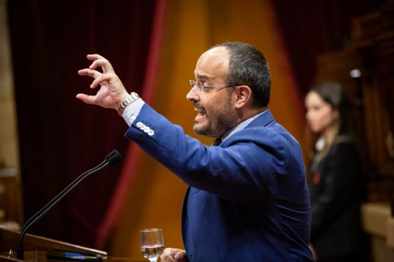 Cs y PSC no quieren una moción de censura contra Torra
