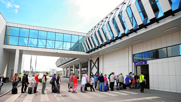 Antología de aeropuertos y estaciones de AVE fantasmas 2 Moncloa AVE