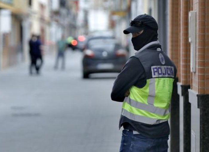 Detenido en Algeciras un miembro del Daesh que poseía documentos sobre cómo atentar