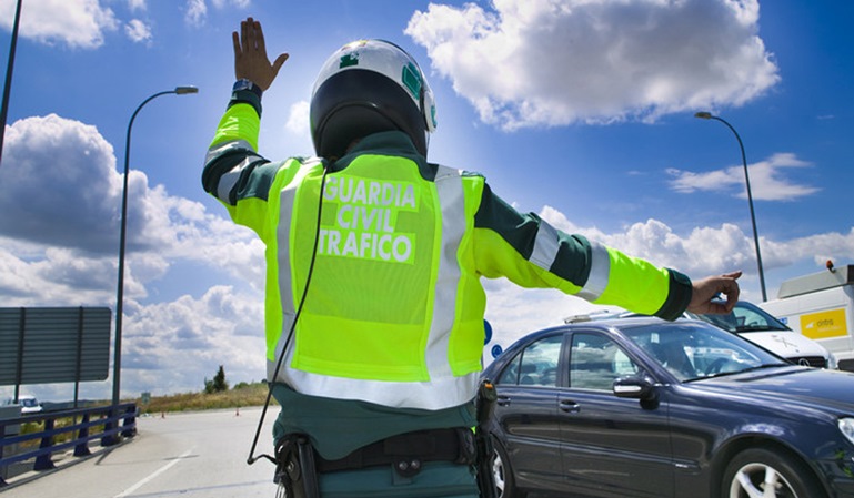 Las medidas que están tras el agosto con menos víctimas en la carretera 3 Moncloa carretera