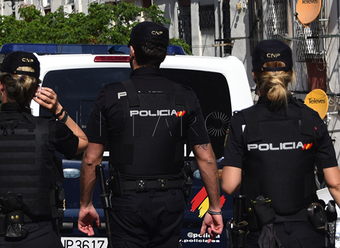Detenida en Valencia por pedir a un amigo más de mil euros para no denunciarlo falsamente por violación 1 Moncloa Detienen en Valencia a una mujer que exigió 1.200 euros a un amigo para no denunciarlo falsamente por violación
