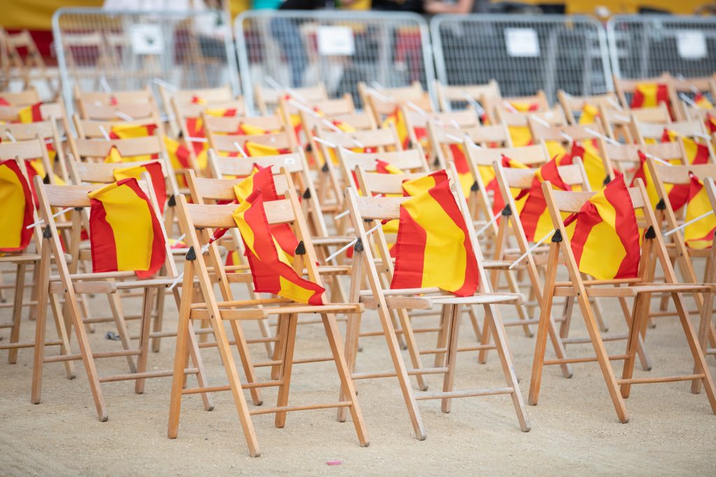 España