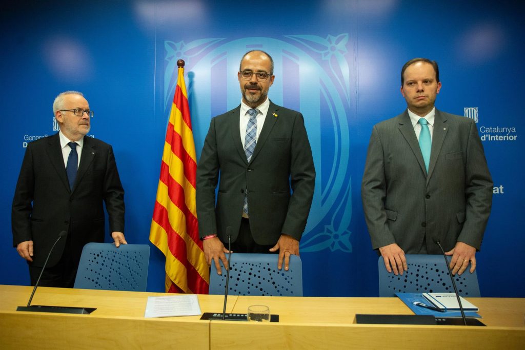 Buch Estado requise material Cataluña