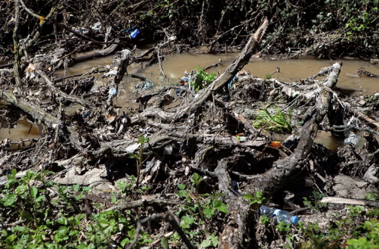 El arroyo de aguas fecales madrileño que nadie quiere depurar
