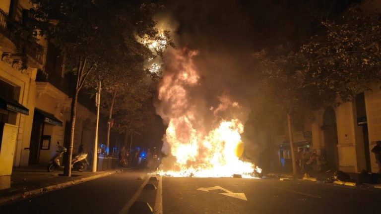 Los CDR se exponen a acusaciones por rebelión si obstruyen con violencia el 10-N