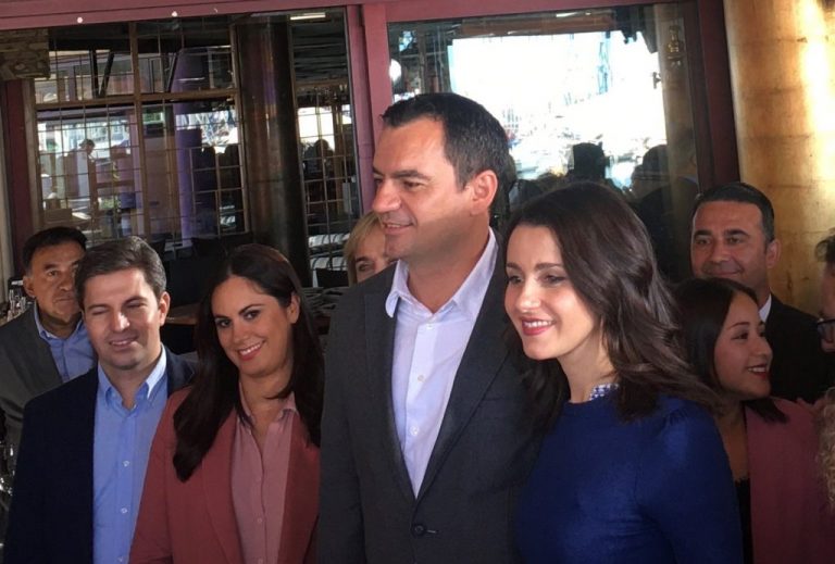 Arrimadas espera sumar junto al PP para formar un gobierno sin Sánchez