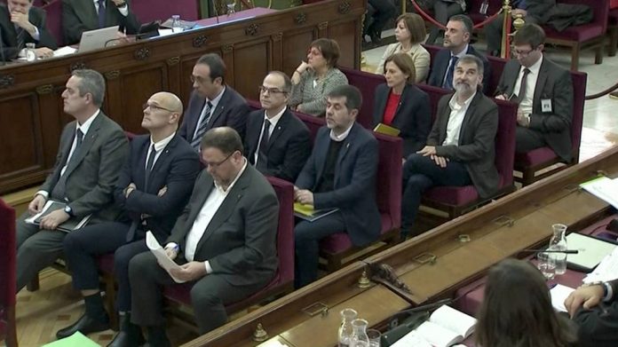 Los líderes independentistas durante el juicio en el Tribunal Supremo.