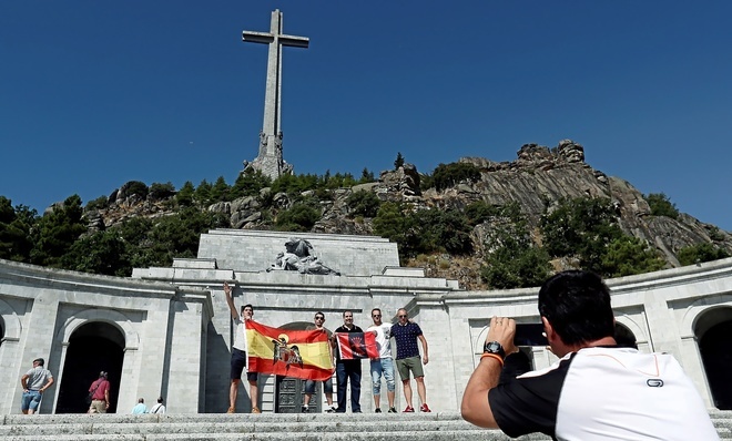 Exhumación de Franco