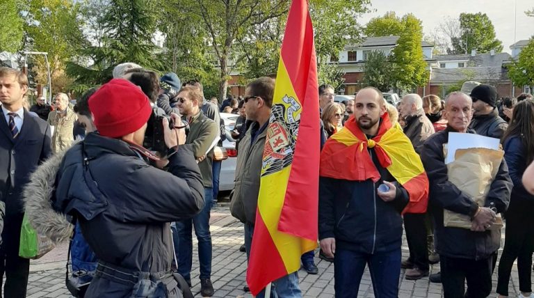 Los otros herederos de Franco: la extrema derecha se recompone y crece