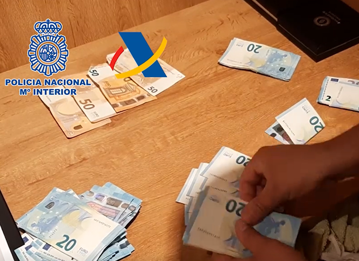 Cádiz: cae una organización de blanqueo de capitales por narcotráfico 1 Moncloa Desarticulada por la Policía Nacional en Cádiz una organización dedicada al blanqueo de fondos procedentes del tráfico de drogas
