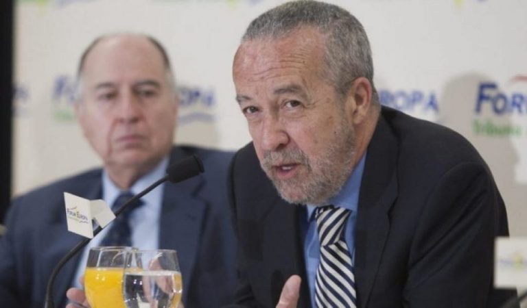 La vieja guardia del PP no se repone de su jubilación anticipada
