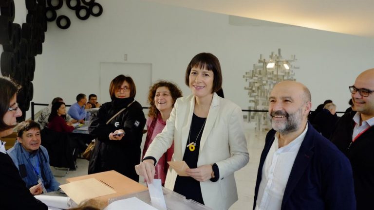 El BNG defiende el diálogo con Cataluña y niega carta blanca a Sánchez