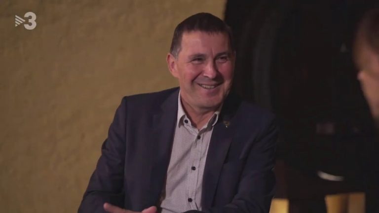 El PNV dinamita el plan de Otegi: crear un Podemos independentista