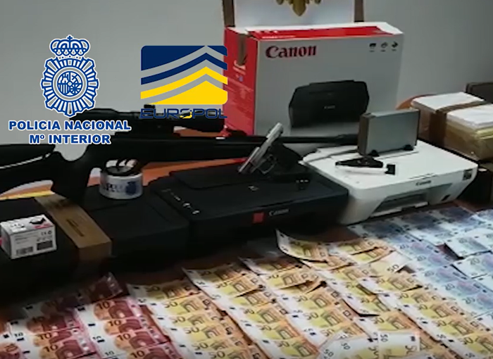 La Policía Nacional desmantela en Huelva una imprenta clandestina especializada en la elaboración de billetes falsos
