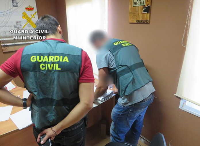 Seis detenidos en la investigación de la Guardia Civil contra la listeriosis La Guardia Civil concluye la investigación de la listeriosis con seis detenidos