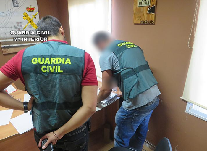 La Guardia Civil concluye la investigación de la listeriosis con seis detenidos
