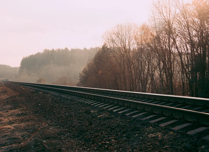 Un tren arrolla una furgoneta en Ciudad Real y deja dos muertos