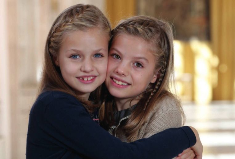 Las felicitaciones navideñas de los Reyes desde el nacimiento de Leonor 11 Moncloa Reyes